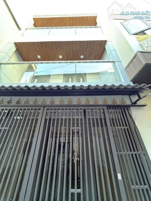 NHÀ ĐẸP 3 TẦNG  HẺM DƯƠNG BÁ TRẠC  QUẬN 8 - 5