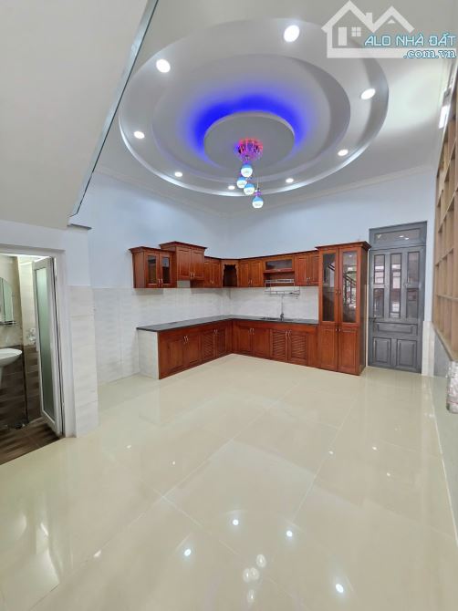 Bán nhà 1T2L 4.5x14.1m, đường D1 KDC Phú Hồng Thịnh 6 p.Bình An - 6