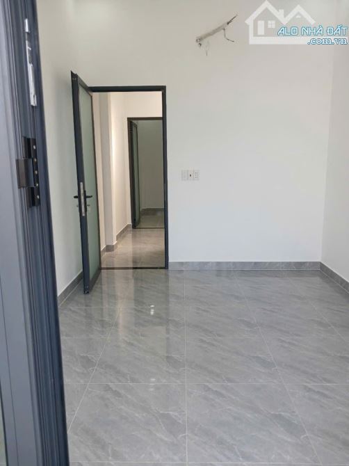 Mặt tiền vừa ở vừa kinh doanh đường Tỉnh Lộ 10, 45 m2, giá 3 tỷ xx - 6