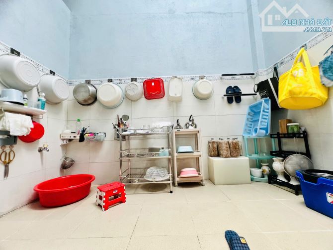 Bán nhà mới + dãy trọ 225m² Trần Thị Cờ Quận 12 TN 10tr/th - giá 15.7 tỷ sổ riêng - 6