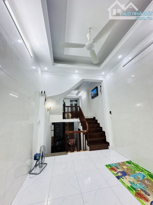 Bán nhà Nguyễn Hoàng Tôn 31m2 4T chỉ 7.8 tỷ - 6