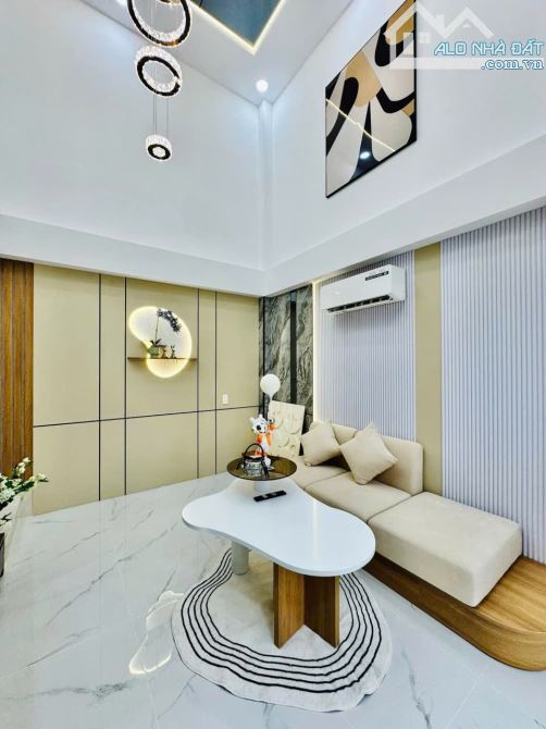 🏠Nhà Hẻm 5m Nguyễn Văn Khối, P11💎4x11m 4 Lầu 4PN 3WC💎Nội Thất Cao Cấp💎8,2 Tỷ - 6