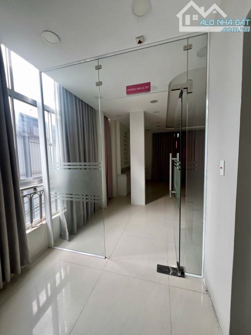 BÁN NHÀ 6 TẦNG MẶT TIỀN NGUYỄN THIỆN THUẬT, GẦN NGUYỄN THỊ MINH KHAI, CÁCH BIỂN chỉ 350 m - 6