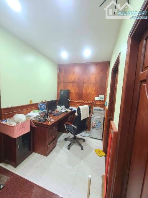 NHÀ ĐẸP NHƯ BIỆT THỰ CỔ MINI - HẺM 8M THÔNG - GIÁ HỜI NHƯ LY TRÀ SỮA MỖI NGÀY - 6
