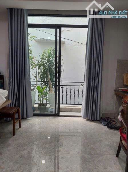 Bán nhà mặt tiền Nguyễn Tri Phương Quận 5, 4,3x11m, 6 tầng chỉ nhỉnh 14 tỷ - 6