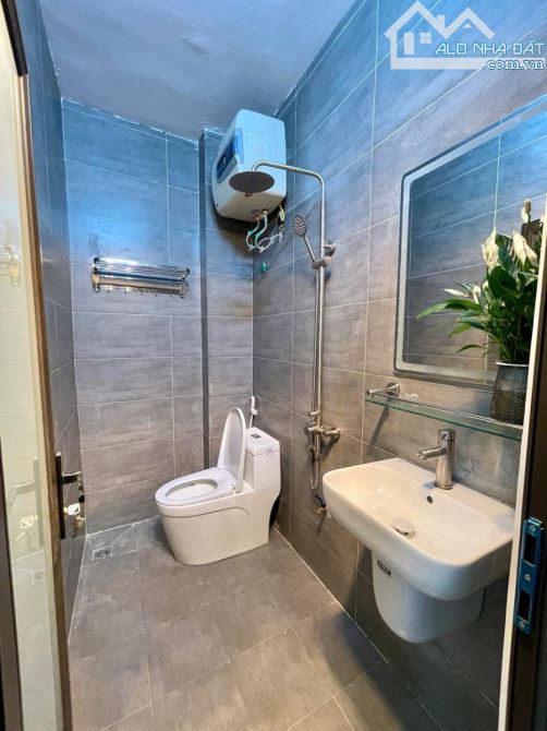 Bán nhà đẹp phố Vũ Tông Phan, 35m2, 4 tầng, quy hoạch ổn định, tương lai ra phố giá 3.9tỷ - 6