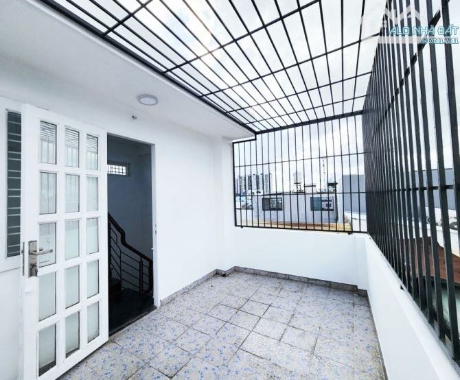 TRẦN VĂN ƠN-TÂN PHÚ- DTs 190M2, 5 TẦNG BTCT,5PN, HXH THÔNG, GẦN AEON, CHỈ 6 TỶ++ - 6