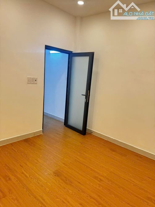 BÁN NHÀ MỚI ĐẸP HẺM PHẠM THẾ HIỂN P.CHÁNH HƯNG. GẦN BV QUẬN 8, GẦN TTTM PARCMALL - 7
