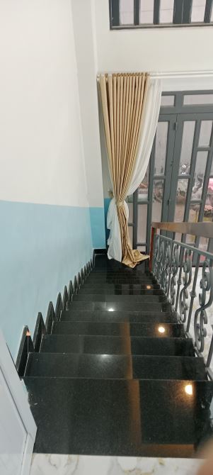 BÁN NHÀ 2TẦNG BÌNH TRỊ ĐÔNG _BÌNH TÂN,SHR SÁT NGÃ TƯ BỐN XÃ, GẦN TÊN LỬA CHỈ 3,5TỶ - 7