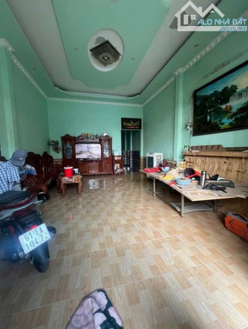 cần tiền nên bán căn nhà ở Tân Hiệp, Hóc Môn, 92m2 giá chỉ 920triệu, sổ hồng sẵn. - 7