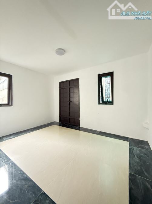 LƯƠNG SỬ C-ĐỐNG ĐA-4 TẦNG-40M2-NHÀ ĐẸP Ở NGAY-NGÕ THOÁNG-GẦN Ô TÔ TRÁNH-9.45 TỶ - 7