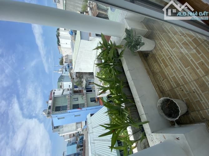 3 TẦNG GÒ VẤP - 4 × 15 HẺM 6M - NGUYỄN VĂN NGHI - nhỉnh 8 TỶ - 7