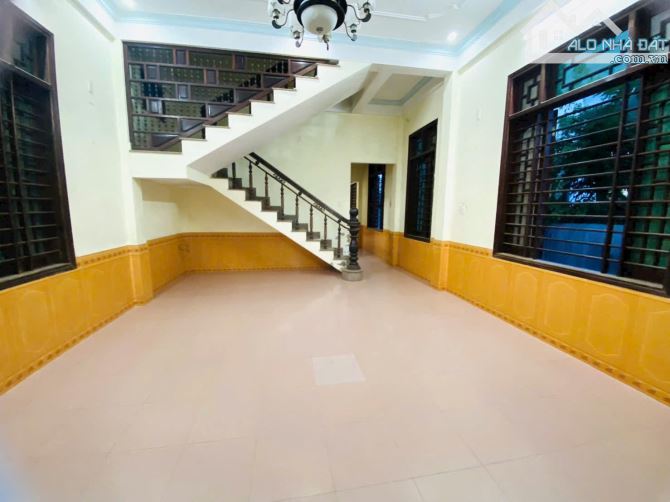 CHO THUÊ NHÀ 2 TẦNG KIỆT OTO NGUYỄN LỘ TRẠCH, TP HUẾ - 7