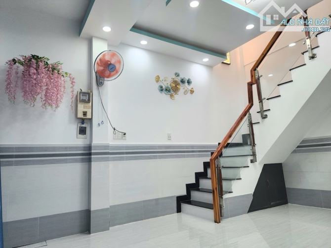 KÈO NGON ! NHÀ 1 SẸC CÁCH 1 CĂN MẶT TIỀN PHẠM THẾ HIỂN, QUẬN 8_NHÀ MỚI SIÊU ĐẸP CHỈ 4.7TỶ - 7