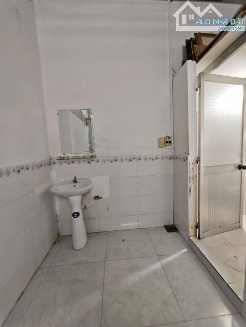 27. nhà 5 triệu 2 phòng ngủ gần Lò Bánh Diên Thạnh - 8