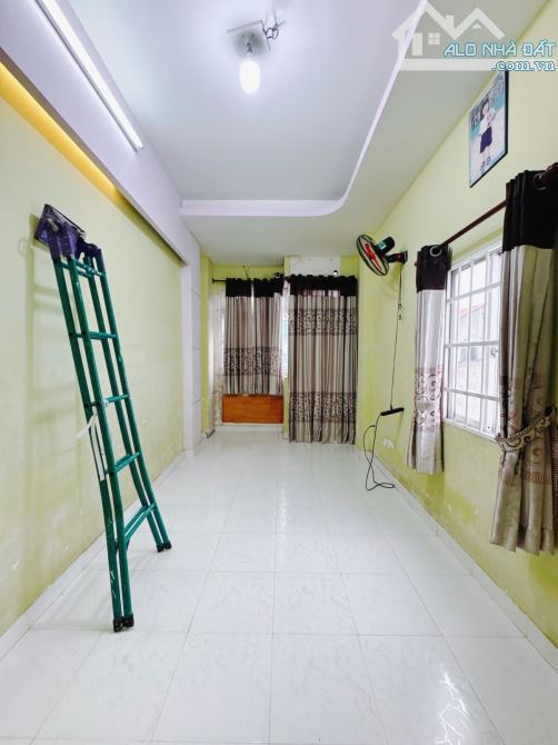 Quận 4 đường tôn đản phường 15 - 8