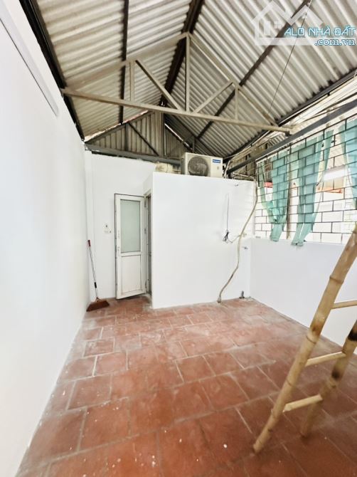 Bán nhà Nguyễn Hoàng Tôn 31m2 4T chỉ 7.8 tỷ - 8