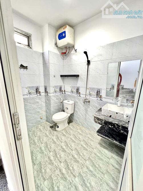MÌNH CẦN BÁN NHÀ MỚI XÂY VĨNH HƯNG 5 TẦNG, Ô TÔ ĐỖ CỬA, KINH DOANH, NHỈNH 9 TỶ. - 8