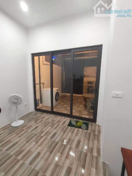HÀNG HIẾM-TT NỘI ĐÔ-VÀI BƯỚC RA PHỐ-KIM HOA, ĐỐNG ĐA-18/25M2 TẦNG 2, 4 TẦNG-5.15 TỶ - 8