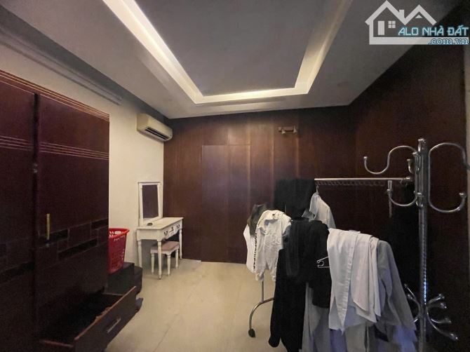 Nhà MT kinh doanh TTTP Nha Trang - 115mv ngang 9m Huỳnh Thúc Kháng, 5 tầng, thang máy - 8