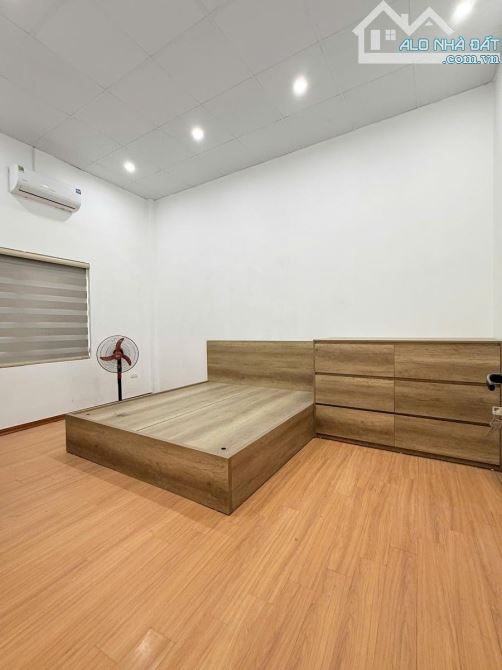 ĐỘI CẤN-NGỌC HÀ-35Mx4TẦNG-MẶT TIỀN 6.23M-4NGỦ-GẦN PHỐ-SÂN SIÊU THOÁNG RỘNG-9TỲ - 8