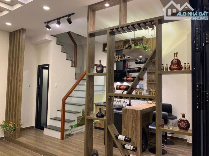 🌟 NHÀ MỚI 5 TẦNG – HẺM Ô TÔ TÔ HIẾN THÀNH, Q10 🌟  💎 Kiến trúc hiện đại – 3PN rộng, phòn - 8