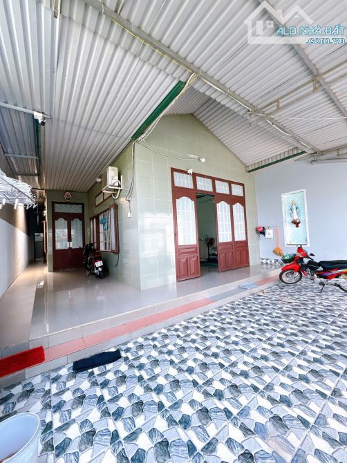 HN060 ( NP542 )  Bán nhà 245m2 Thổ cư 100% gần Trường Lê Hồng Phong - Phúc Lâm - P.Hố Nai - 8