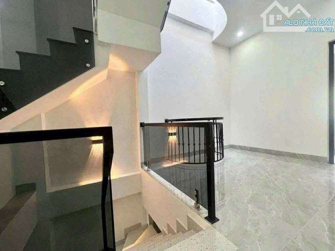 Cho Thuê Nhà 3 Tầng MT Huỳnh Ngọc Huệ, Thanh Khê - 8