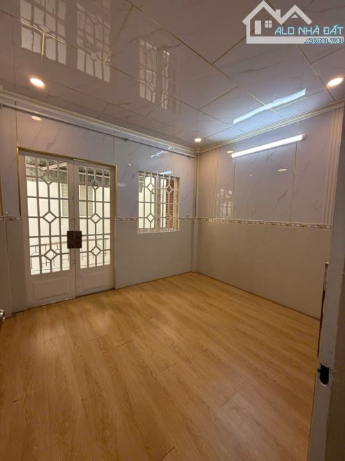 BÁN NHÀ NHỈNH 4 TỶ- sát mặt tiền đuờng- hàng xóm khu cityland gò vấp - 8