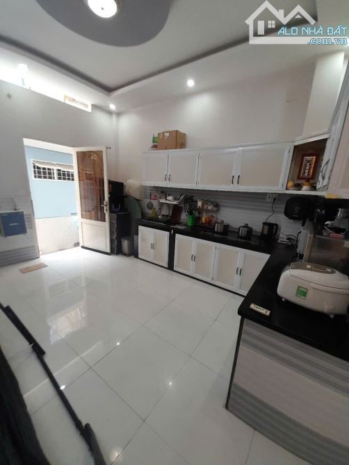 HOÀNG MINH ĐẠO NHÀ ĐẸP Q8 - 4X17.2M - 4 TẦNG - CHỈ 8 TỶ - 9