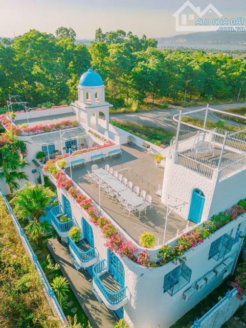 ĐẲNG CẤP NGHỈ DƯỠNG, VỊNH ĐẸP NHẤT ĐÔNG NAM Á - 9