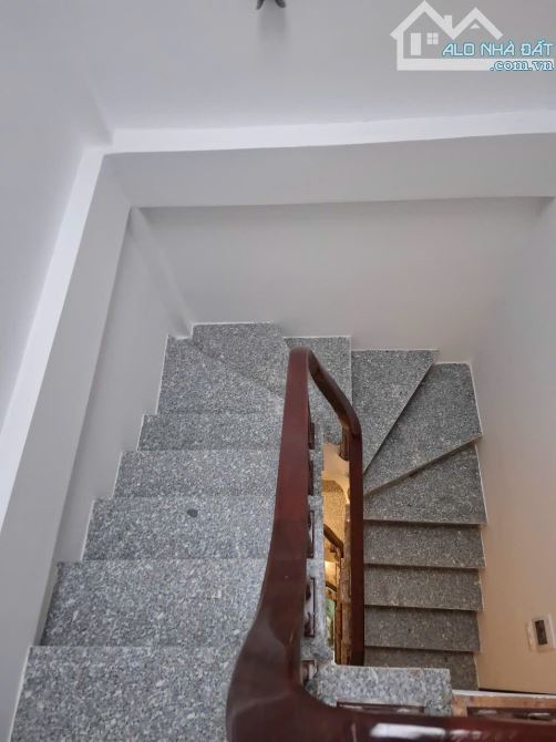 CẦN BÁN NHÀ MỚI XÂY KHUYẾN LƯƠNG 5 TẦNG, Ô TÔ ĐỖ CỔNG NHỈNH 6 TỶ. - 9