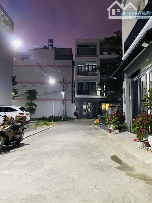 Bán nhà đẹp 4 tầng , đường nhựa 6m xe hơi tránh .Đào Tông Nguyên,Nhà Bè.Giá 6.15 tỷ. - 9