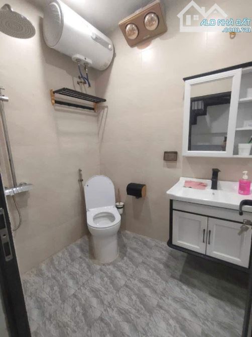HÀNG HIẾM-TT NỘI ĐÔ-VÀI BƯỚC RA PHỐ-KIM HOA, ĐỐNG ĐA-18/25M2 TẦNG 2, 4 TẦNG-5.15 TỶ - 9