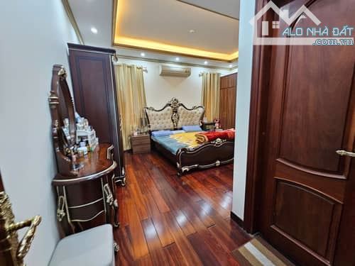 Bán nhà phố tam Khương quận đống đa - 9