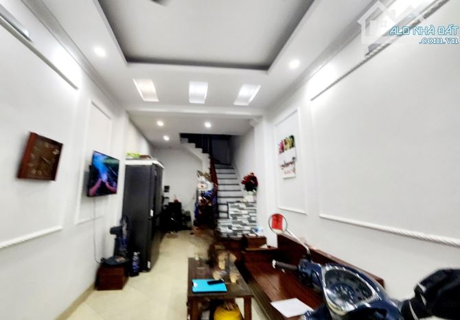 BÁN NHÀ PHAN ĐÌNH GIÓT, DT 33M, 5T, MT 3,2M, GIÁ 7,2 TỶ. - 9