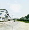 Cần bán biệt thự Cổ Nhuế. SĐ 180m2x3,5T , MT 12m xây thô. 40,5 tỷ.