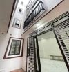 Nhà mới tại Cự Khối - 30m2 5 tầng - Ô tô đỗ cửa nhà ngày đêm - Giá đầu tư