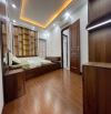 - Bán nhà Lạc Long Quân, lô góc, nội thất xịn sò, sát phố, 30m2, 8.5 tỷ.