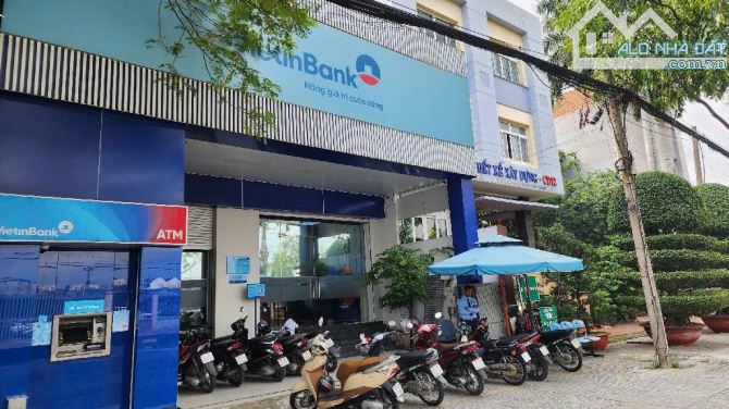 BÁN NHÀ (10X18) MT LÊ THỊ RIÊNG (10x18) – ĐANG CHO NGÂN HÀNG THUÊ – GẦN UBQ