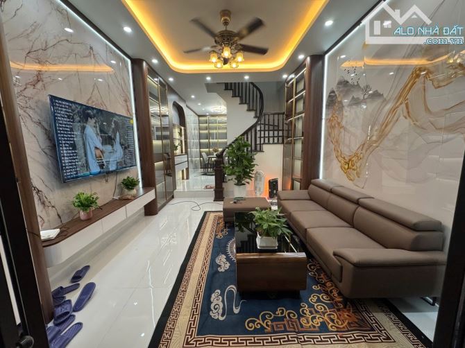 Nguyễn Đổng Chi -Nam Từ Liêm- Nhà đẹp ở ngay, DT36m² x 4 tầng , MT 3.7m ,Giá 10.7 tỷ (TL)