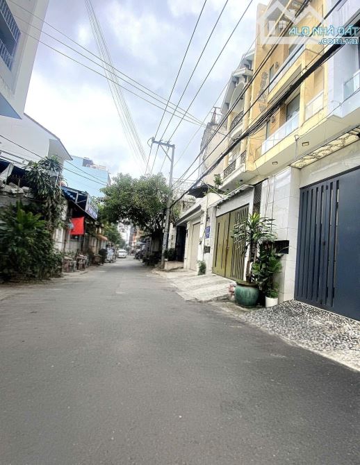 DƯƠNG QUẢNG HÀM,  ĐƯỜNG VIP NHẤT GV,  TRỆT 3 LẦU ,  65M2 GIÁ 9TỶ