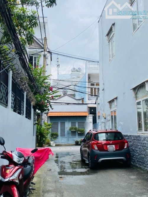 NHÀ 3 TẦNG - 60M2 - HXH QUAY ĐẦU - NỘI THẤT GỖ CĂM XE - NGUYỄN VĂN KHỐI GÒ VẤP, 6.7 TỶ