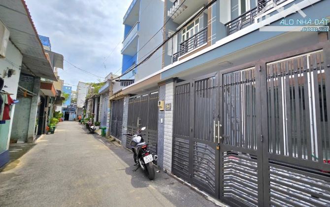 Bán 2 căn này 264 Bưng Ông Thoàn giá 6.5 tỷ/căn