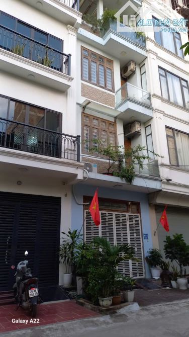 BÁN NHÀ PHÂN CÁN BỘ DT 62m*5TẦNG ,Ô TÔ ,ngay HỌC VIỆN AN NINH VĂN QUÁN, HÀ ĐÔNG