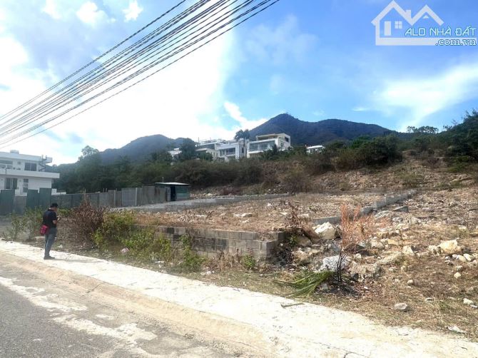 Đất Biệt thự mặt tiền đường Triệu Quang Phục - KDC Đường Đệ - Vĩnh Hoà ❇️