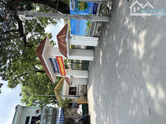 ĐỨC THƯỢNG - (THÔN CHIỀN) -HOÀI ĐỨC ! -LÔ ĐẤT CỰC ĐẸP - Ô TÔ 4 CHỖ VÀO NHÀ. - THÔ