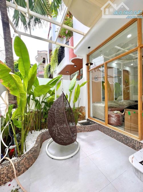 NHÀ 3 TẦNG FULL NỘI THẤT LUXURY – TRUNG TÂM TP ĐÀ NẴNG - CHỈ NHỈNH 6 TỶ