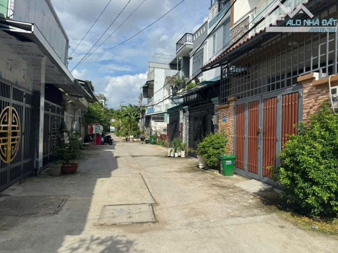 Giá hơn 3 tỷ - Bán Đất đường Thạnh Xuân 40, Quận 12 - Gần cao đẳng Điện Lực