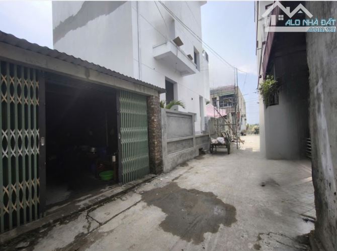 Chưa tới 3 tỉ có ngay 54m Ấp Hạ Mê Linh,cạnh Sun Group,KĐT cienco 5.Ô tô chạy quanh đất
